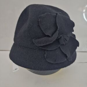 Black Wool Hat with Flower Detail
